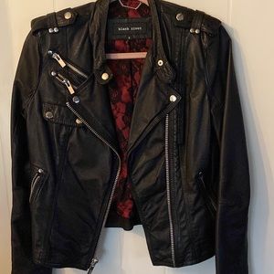 Black rivet genuine leather jacket sz small